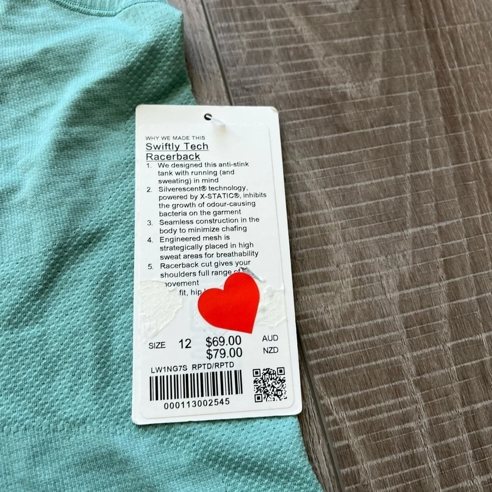 Lululemon Swiftly Tech Racerback in Rip Tide Size 12